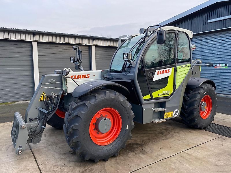 Claas scorpion 9055 varipower Ładowacz teleskopowy 57 500 €