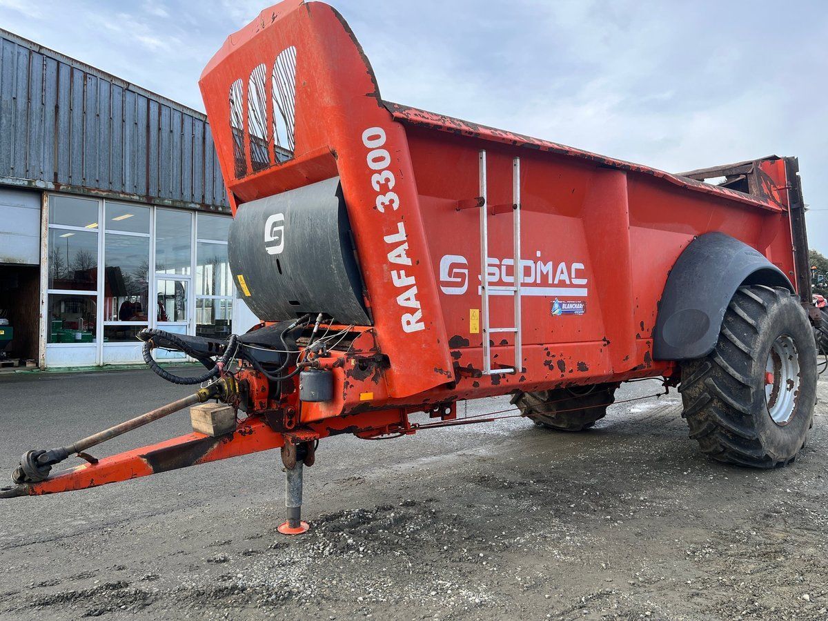 sodimac rafal3300 Épandeur de fumier et de compost 17 000 €