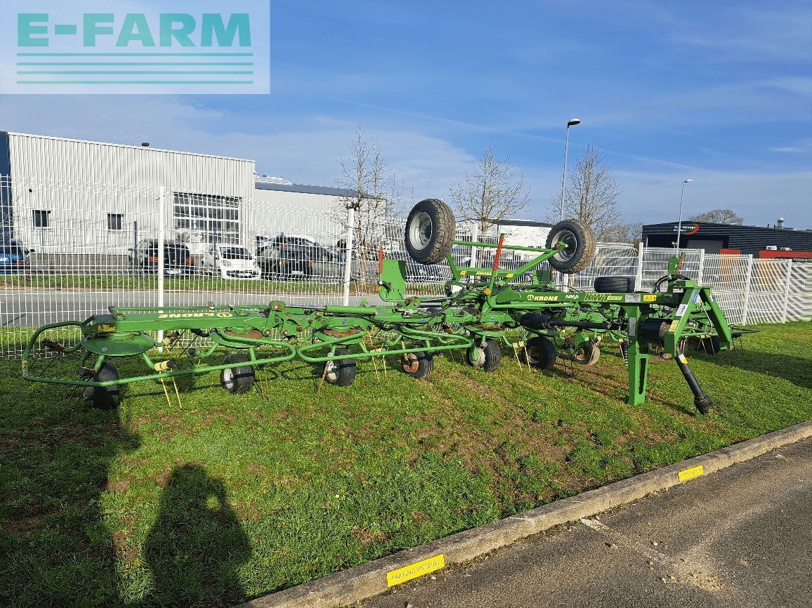 E-FARM: Krone KWT 10.02/ 10 - Tedder - id XXLGPUD - €14,500 - Year of construction: 2019 - France