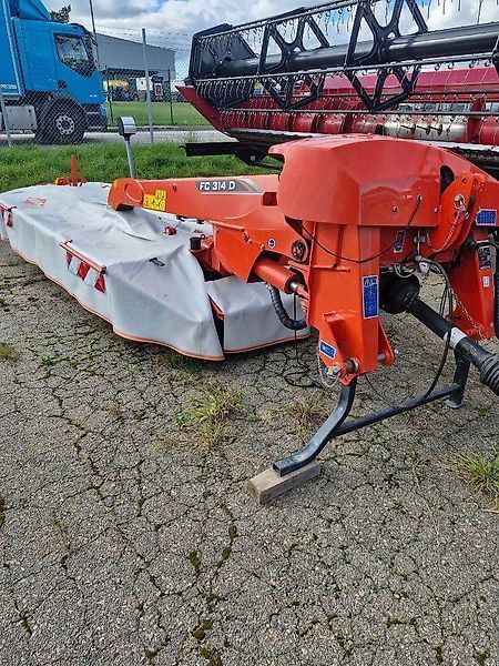 Kuhn FC 314 D-FF Mower €13,821