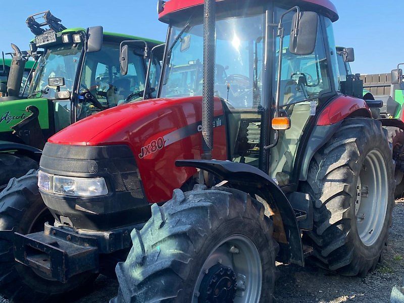 Case IH JX 80 Traktor