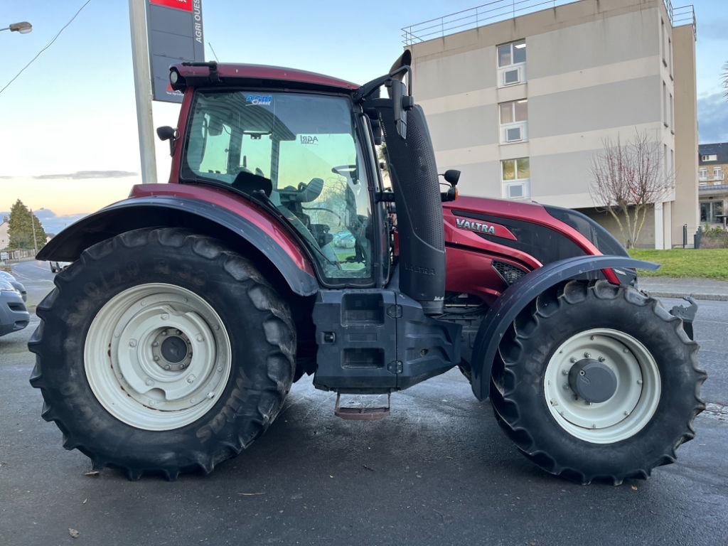 Valtra T 154 Direct tractor €83,500