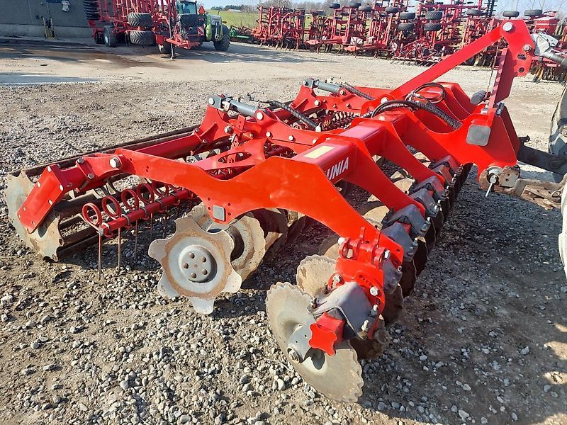 E-FARM: Unia ares xl 4 - Erpice a dischi anche compatti - id TPSCUPE - 8.581 € - Anno di costruzione: 2018 - Danimarca