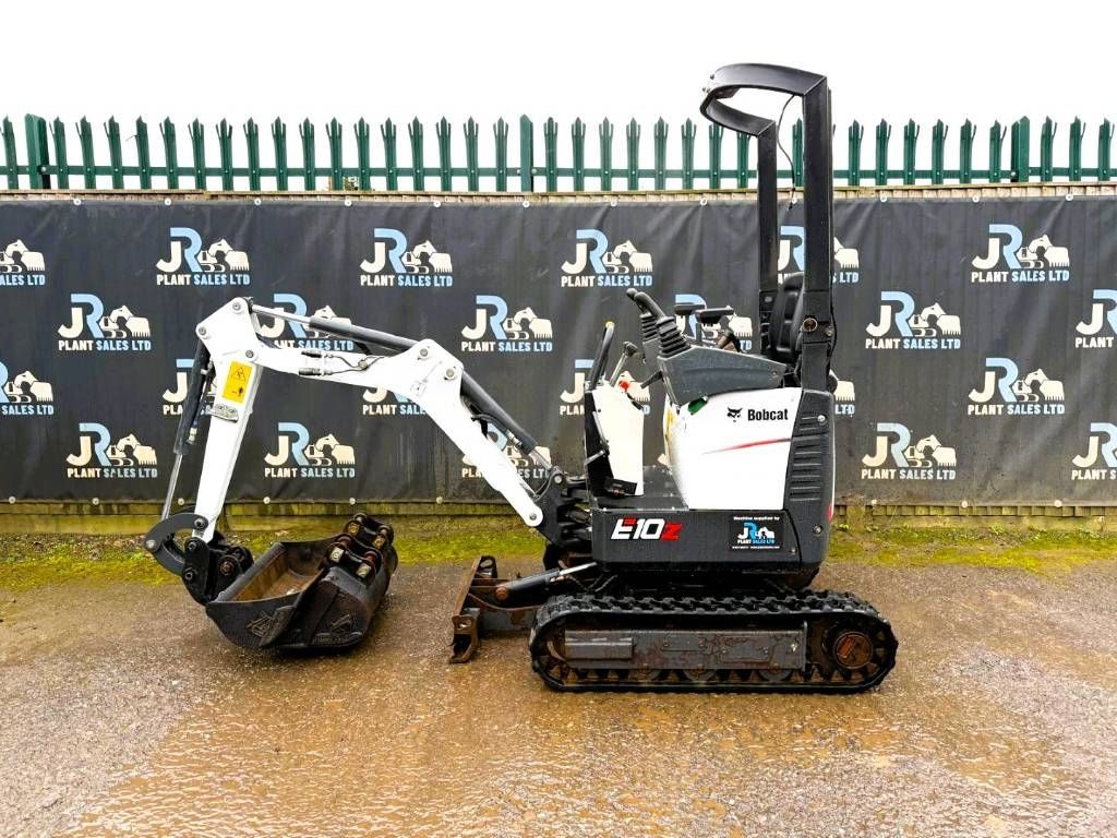 Bobcat e 10z Minirypadlo 13 004 €