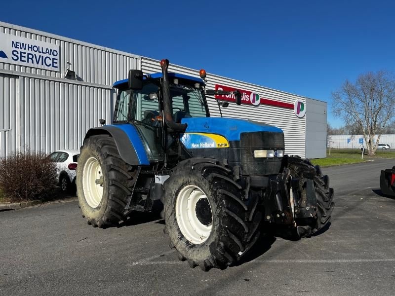 New Holland TM 190 tractor 40 000 €