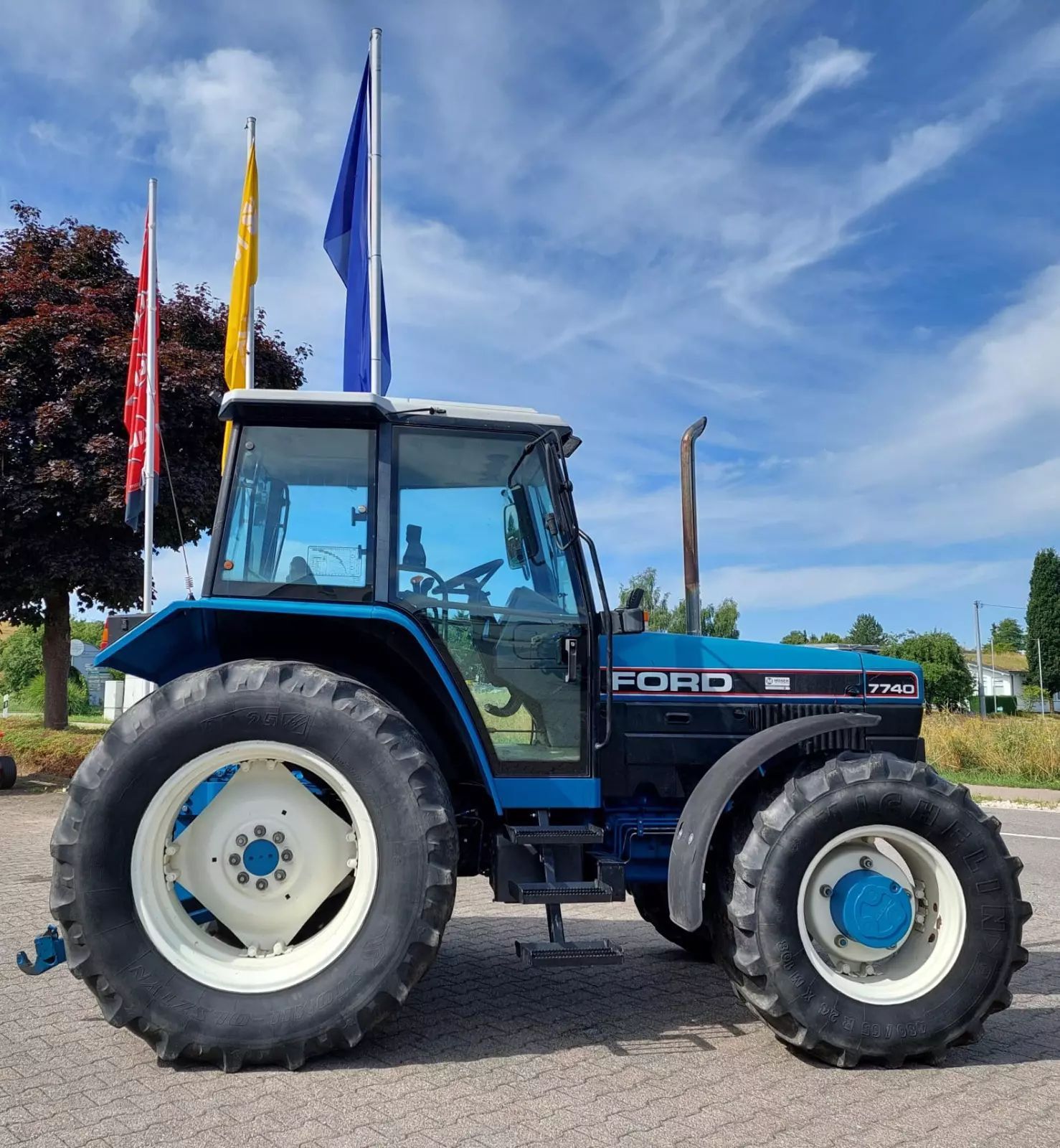 Ford 7740 sle Tractor €20,589