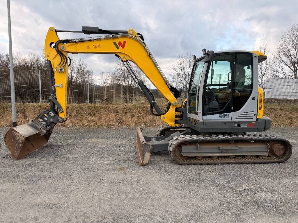 Wacker Neuson ez80 Excavadora de orugas 52.900 €