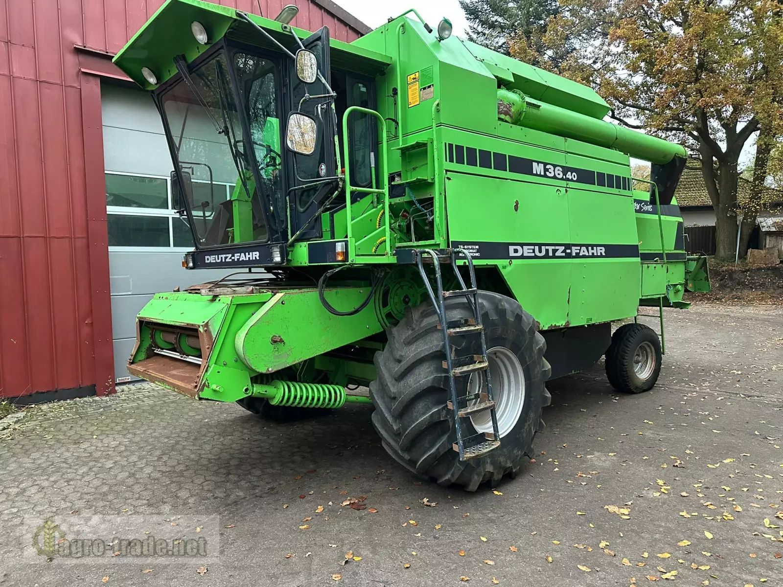 E-FARM: Deutz-Fahr M 36.40 - Combine harvester - id PKL8FLV - €15,500 - Year of construction: 1990 - Engine hours: 1,230,Engine power (HP): 240,Germany