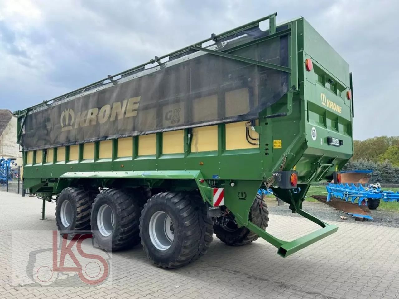 ののの Hitachi MYYTY! SOLD! ZX145W-6 PYÖRITTÄJÄLLÄ for sale, Wheel