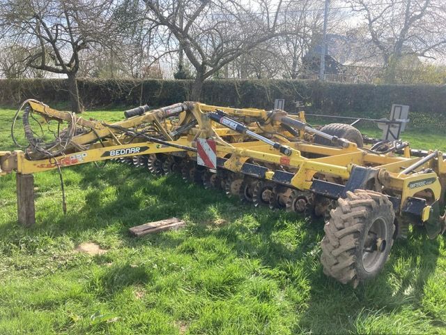 E-FARM: Bednar swifterdisc xo6000f - Grubber - id LF9251E - 22.500 € - Baujahr: 2021 - Frankreich