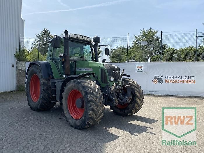 E-FARM: Fendt 820 Vario - Traktor - id TT4FJW2 - 46.500 € - Baujahr: 2011 - Abgelesene Motorstunden: 12.646,Motorleistung (PS): 190,Deutschland