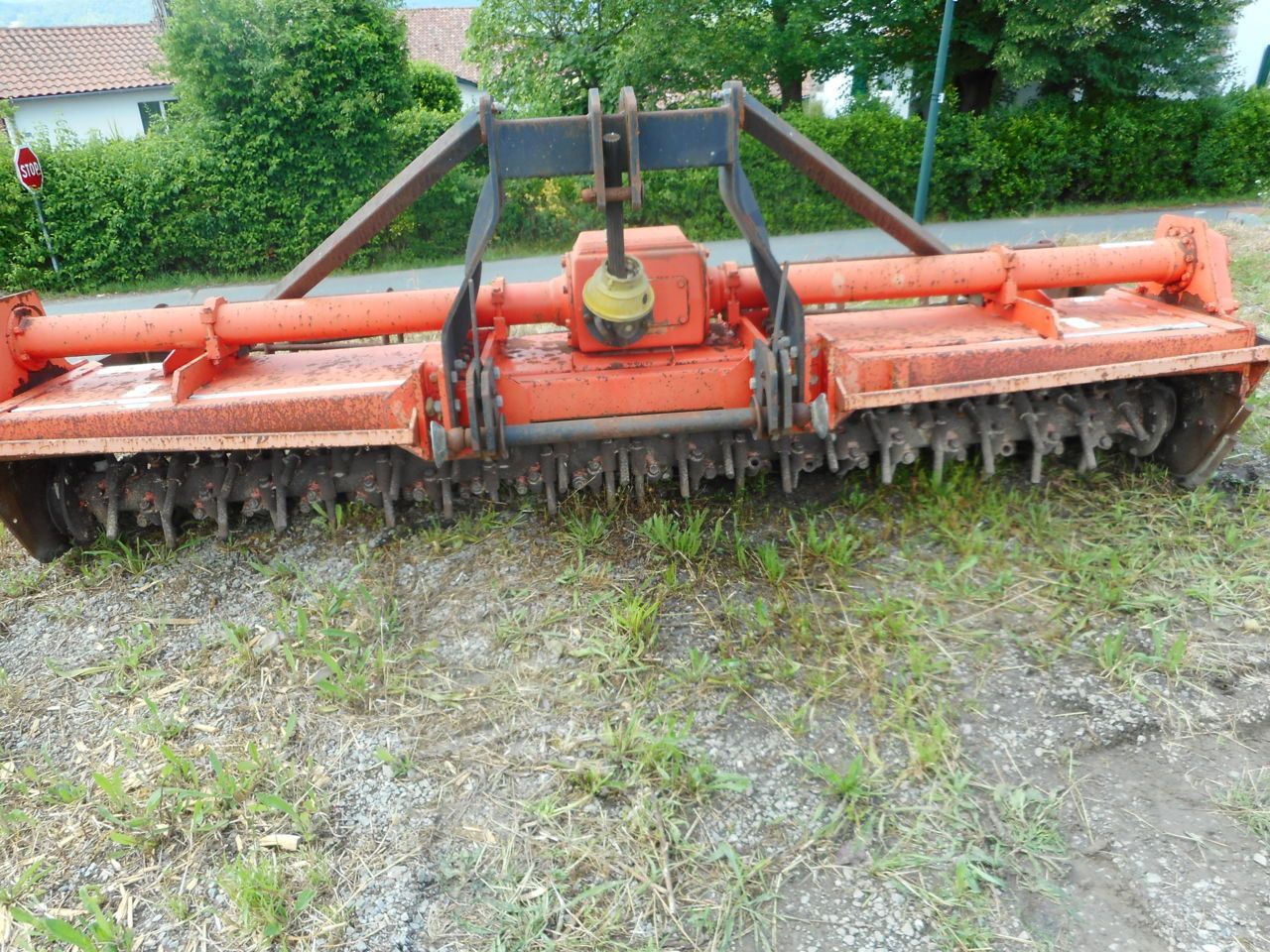 E-FARM: agrator gm 35 - Kreiselegge - id 13TLRDS - Baujahr: 2000 - Frankreich