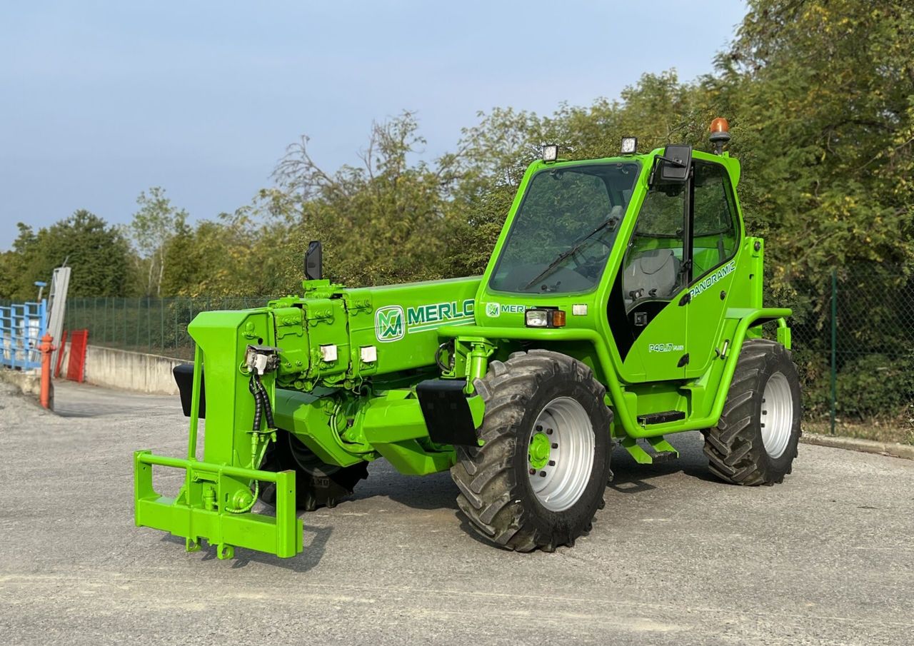 E-FARM: Merlo p40.17 - Manipulador telescópico - id CVSI8WJ - 65.000 € - Año: 2006 - Horas: 4900,Italia