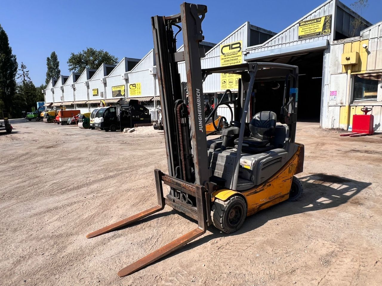 JUNGHEINRICH efg318 400zz hariot élévateur électrique 1,8t Maszt sztaplowy 5800 €