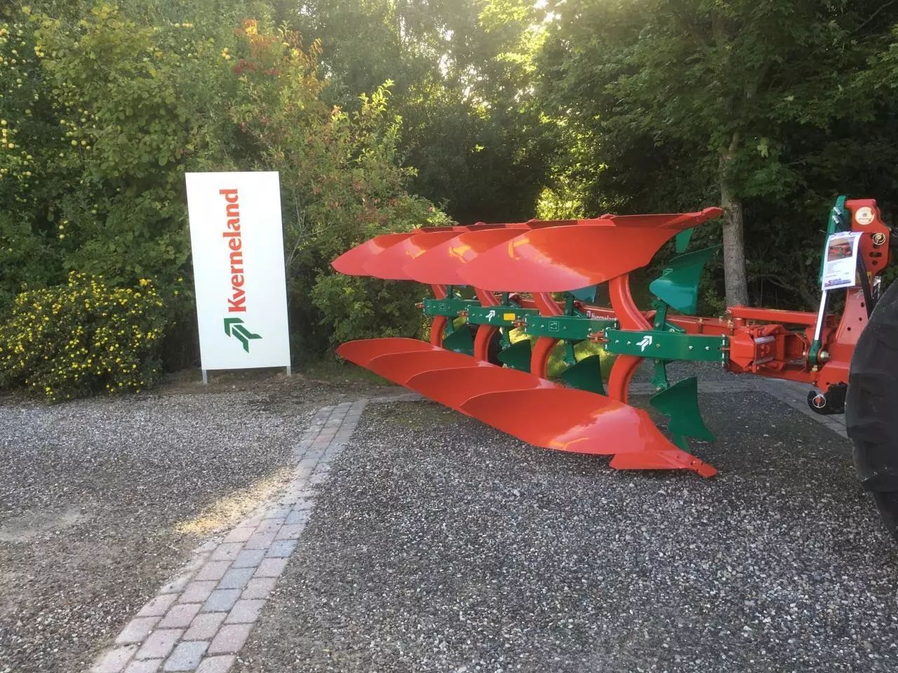 Kverneland 150s Plough €30,082