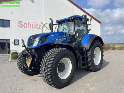 E-FARM: New Holland T7.290 - Tractor - id AXDPKWV - €95,000 - Year of construction: 2017 - Engine hours: 4,912,Engine power (HP): 290,Germany