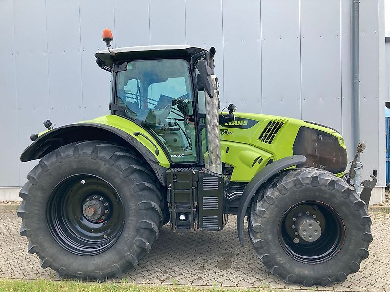 E-FARM: Claas Axion 830 CMATIC - Tractor - id KURRTFL - 92.500 € - Año: 2018 - Horas: 3759,Potencia del motor: 235,Alemania
