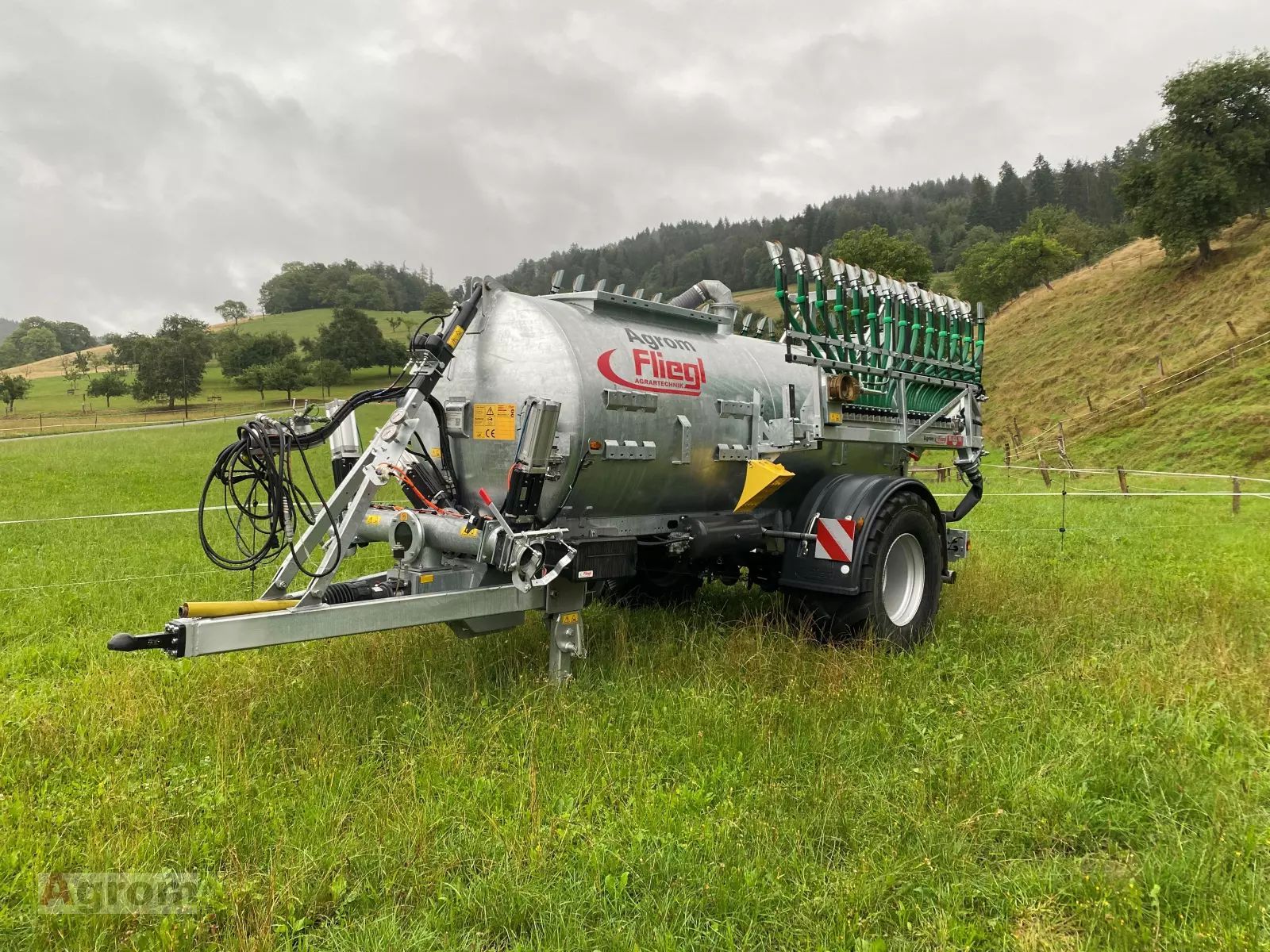 E-FARM: Fliegl Maxx Line Plus - Gülleausbringung Sonstige - id S19AVXZ - Baujahr: 2022 - Deutschland
