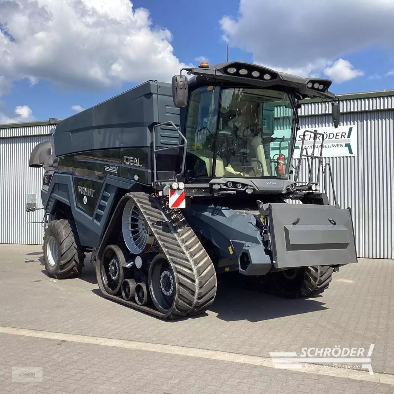 E-FARM: Fendt Ideal 8T - Kombájn - id QHTYWB3 - 198 885 EUR - Gyártási év: 2020 - Üzemóra (motor): 659,Németország