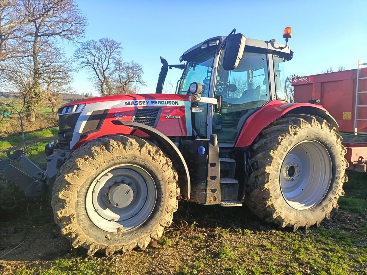Massey Ferguson 7S.190 Exclusive Tractor 135.000 EUR