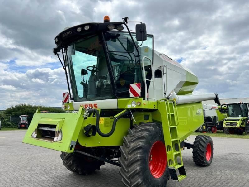E-FARM: Claas Avero 240 - Cosechadora - id GR6Z4NJ - Año: 2021 - Horas: 477,Potencia del motor: 203,Alemania