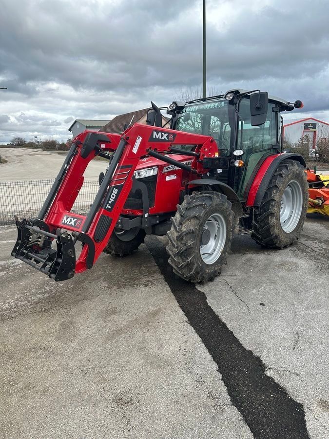 E-FARM: Massey Ferguson 4709M - Traktor - id RBIUJFK - Baujahr: 2023 - Abgelesene Motorstunden: 100,Motorleistung (PS): 90,Frankreich