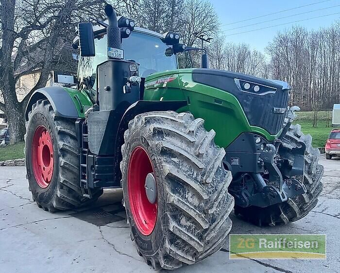 Fendt 1050 Vario Tractor