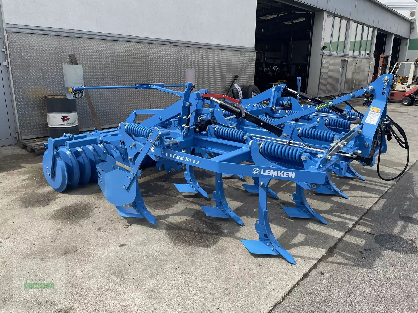 Lemken Karat 10/400 Cultivator €35,000