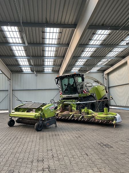 Claas Jaguar 970 Self propelled forage harvester €362,900