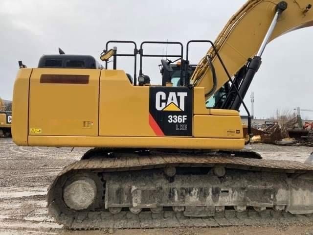 Caterpillar 336 f l xe hybrid Excavadora de orugas 147.202 €