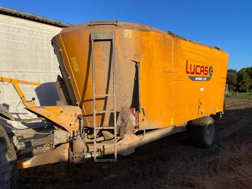 E-FARM: Lucas spirmix 220 - Mélangeurs d'alimentation - id WEGKJ8F - 22 000 € - Année: 2020 - France