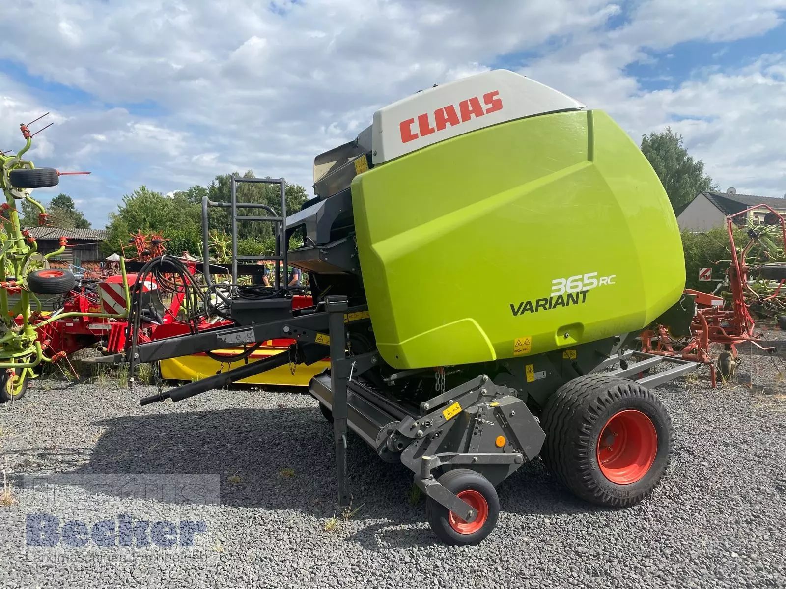 E-FARM: Claas Variant 365 RC - Πρέσσα - id DADER6T - 25.126 € - Χρονία: 2013 - Γερμανία