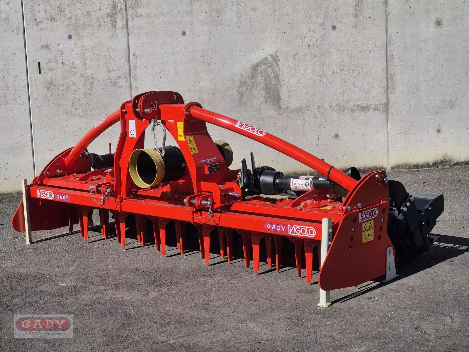 E-FARM: VIGOLO en s 300 kreiselegge - Kreiselegge - id XQ8XUVI - 8.742 € - Baujahr: 2025 - Österreich