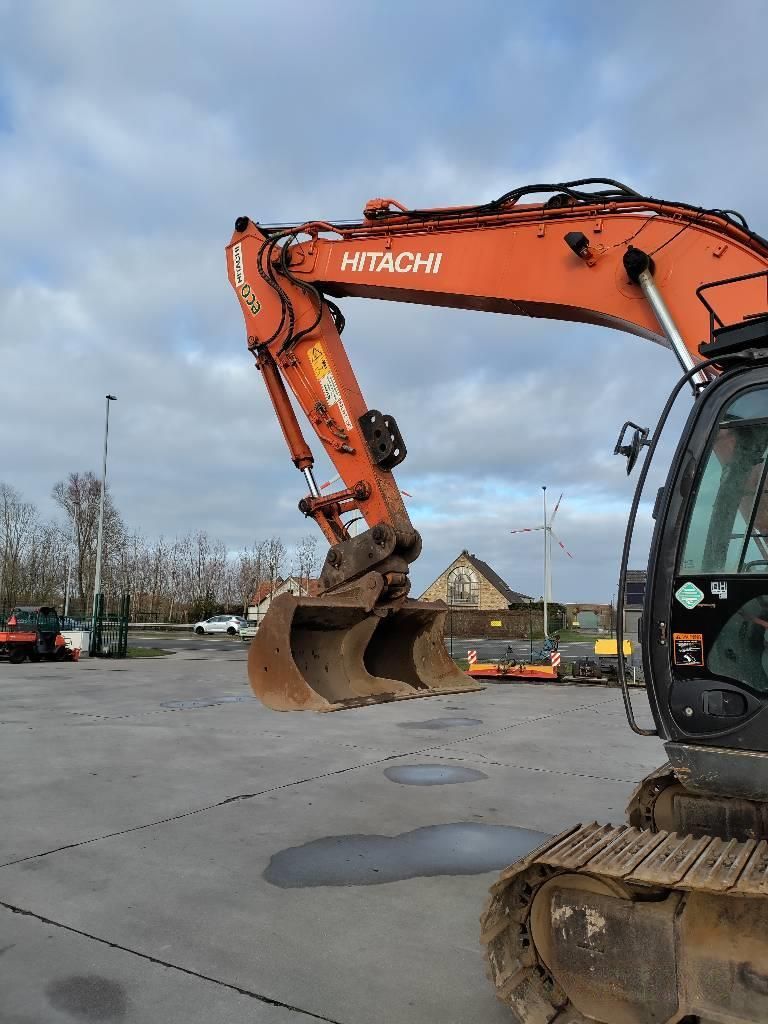E-FARM: Hitachi zx 225 us lc-5 b - Crawler excavator - id HFQJUBC