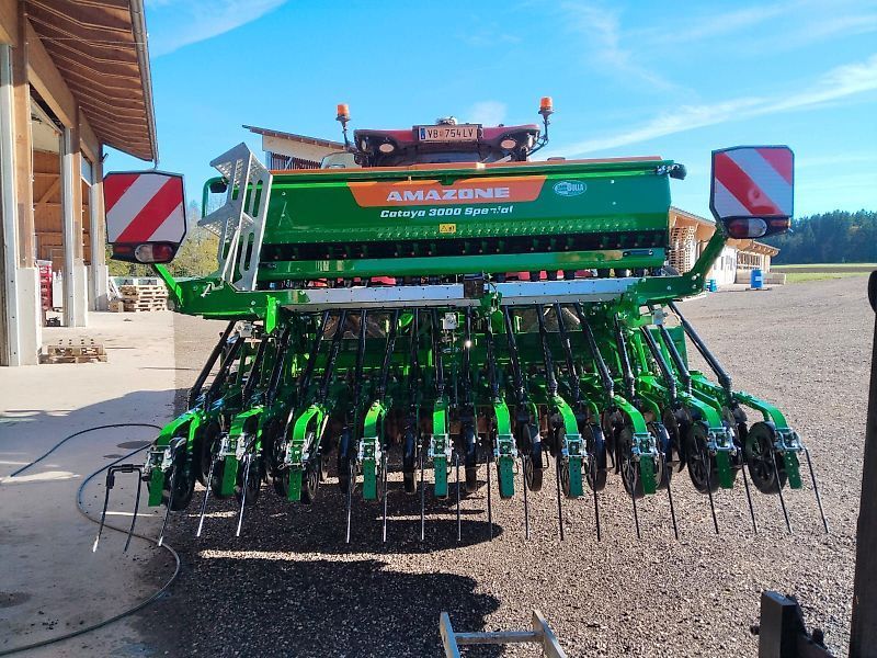 Amazone cataya 3000 special twin tec Drill €28,333