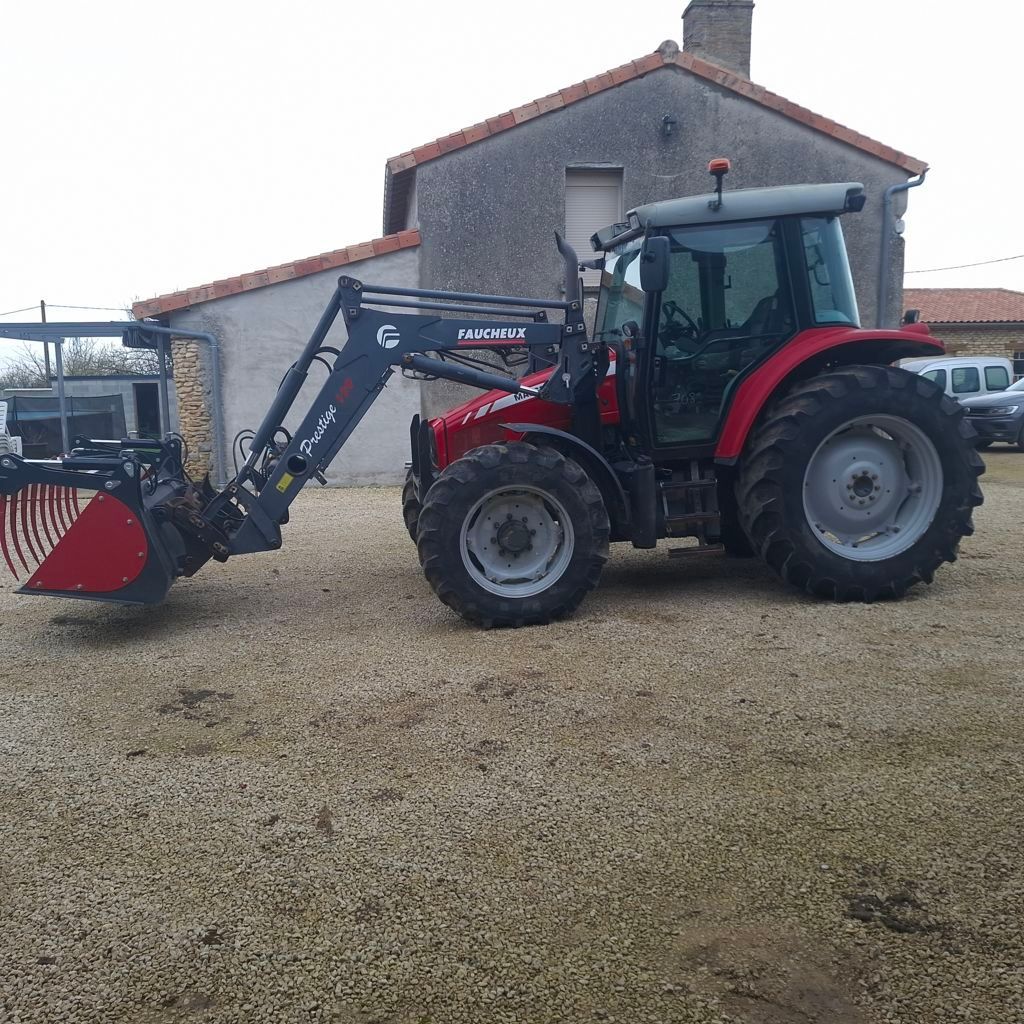 Massey Ferguson 6455 Tractor €35,000