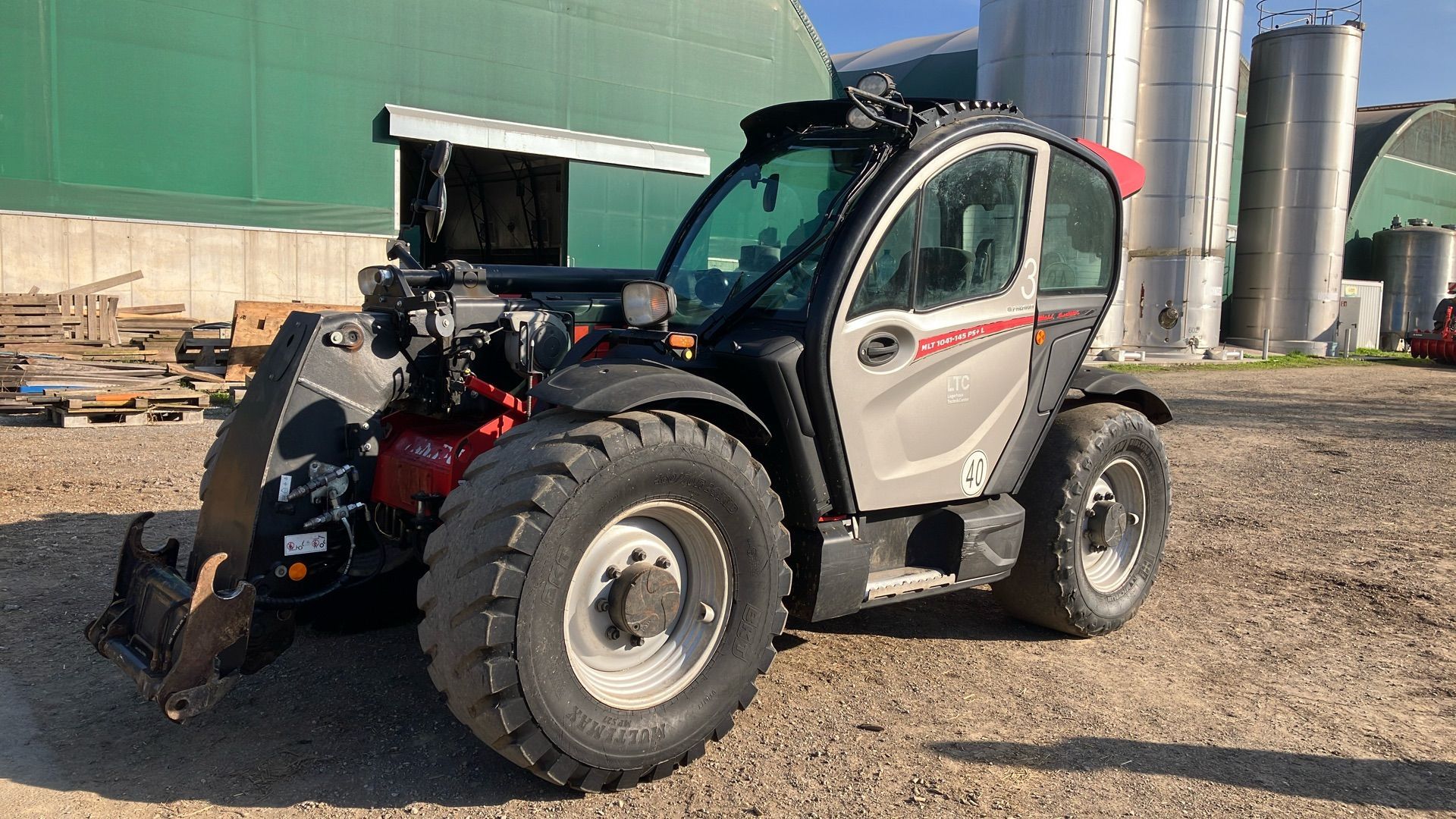 E-FARM: Manitou MLT 1041 145PS - Telehandler - id PK4HGDH - €74,917 - Year of construction: 2021 - Engine hours: 3,000,Engine power (HP): 145,Austria