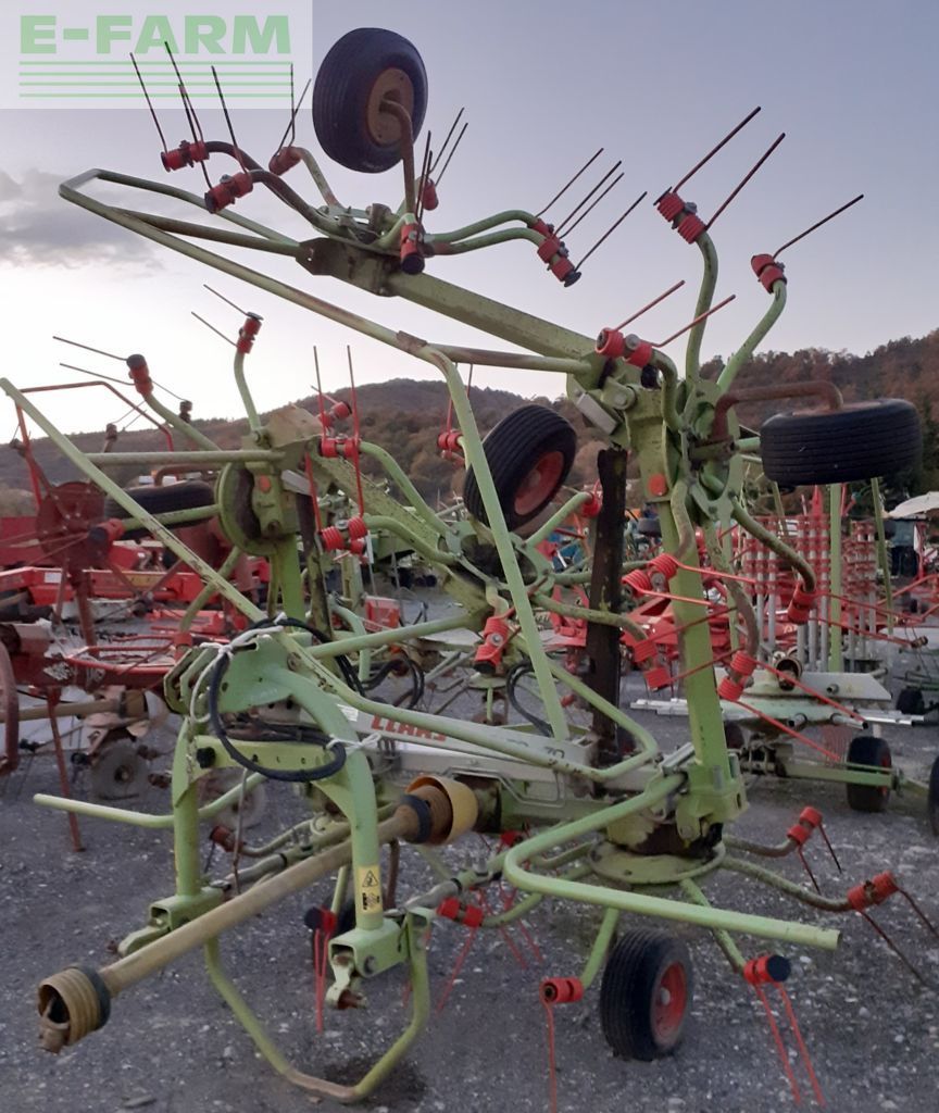 E-FARM: Claas Volto 770 - Voltafieno - id NNET51X - 7.700 € - Anno di costruzione: 2010 - Francia