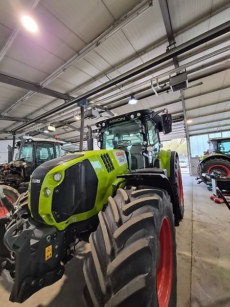 Claas Arion 660 Tractor €95,000