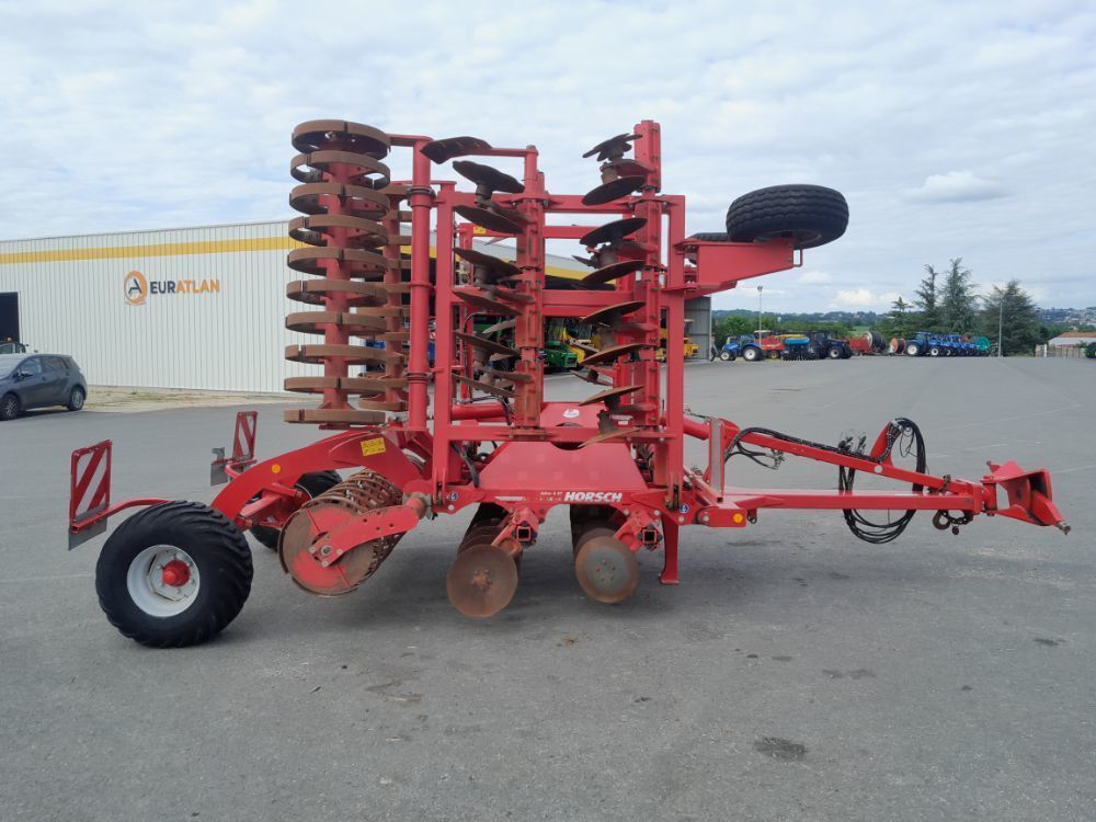 HORSCH Joker 6 RT Cultivateur 25 000 €