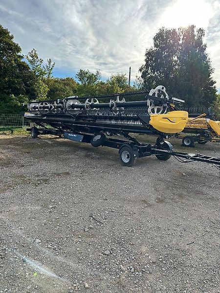 E-FARM: MacDon fd 241 - Header - id 9HYMGIF - €142,000 - Year of construction: 2025 - Germany