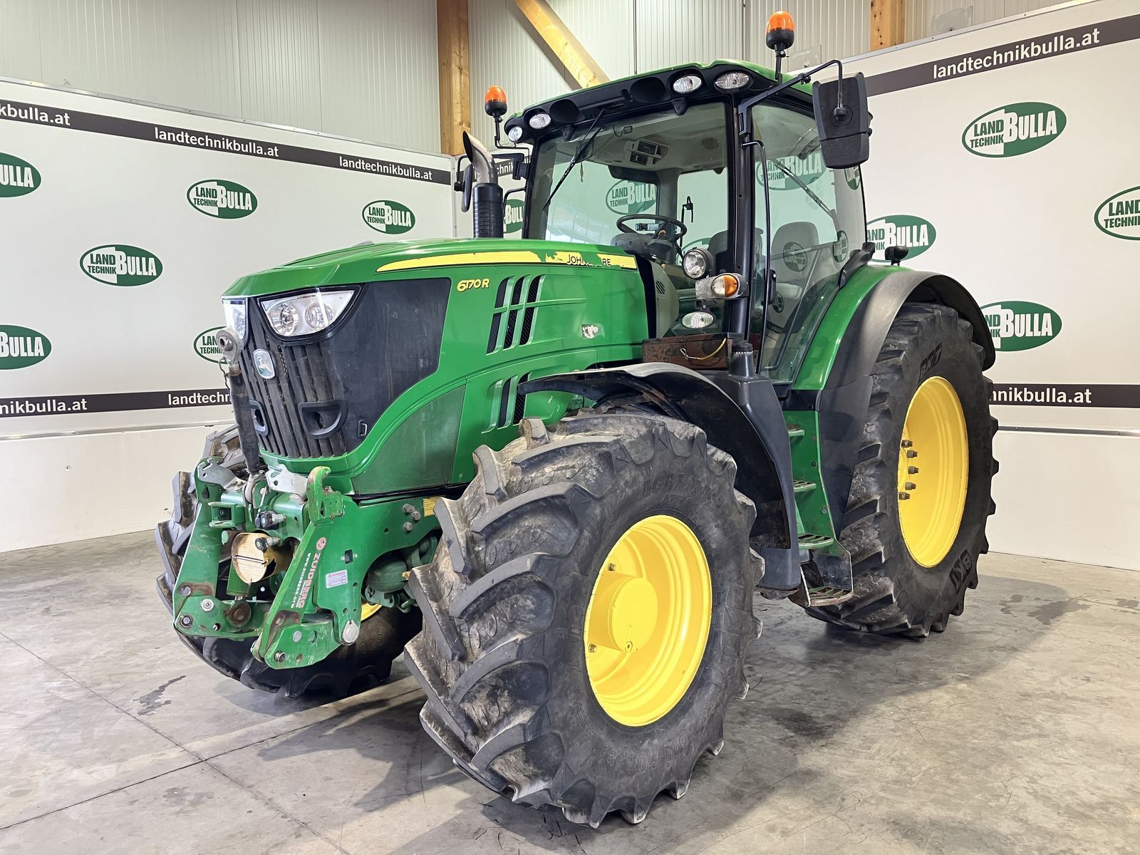 John Deere 6170 R Traktor 79 500 €