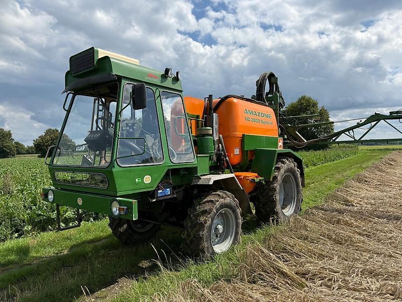 Amazone zetor - amazone rp6-018 selbstfahrer Pulverizador 32.000 €