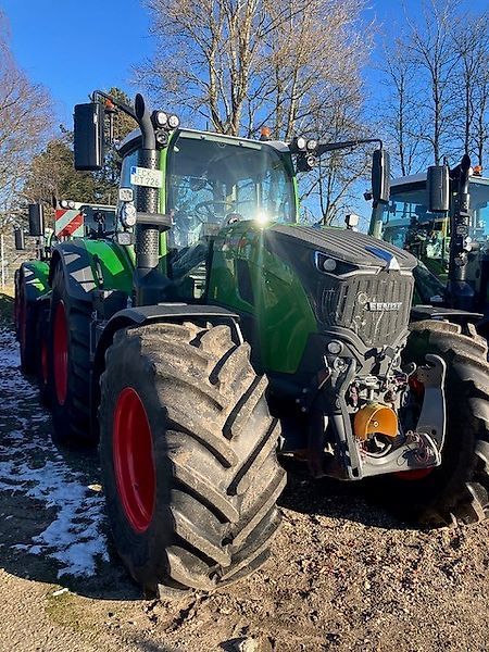 E-FARM: Fendt 726 Vario ProfiPlus - Traktor - id 9RD5ASI - 239.500 € - Baujahr: 2024 - Abgelesene Motorstunden: 417,Deutschland