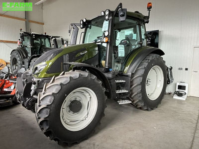 E-FARM: Valtra G125 Active - Tractor - id SAZGNBM - €88,250 - Year of construction: 2023 - Engine hours: 5,Engine power (HP): 125,Austria