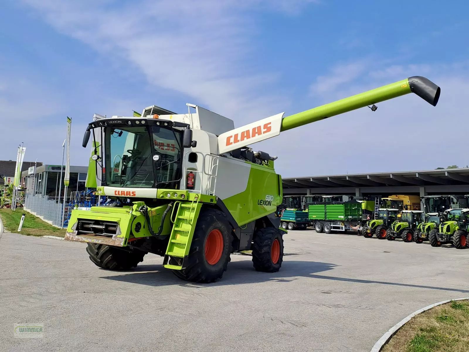 E-FARM: Claas Lexion 630 - Combine harvester - id FLZTU5Z - €141,650 - Year of construction: 2013 - Engine hours: 2,740,Engine power (HP): 359,Austria