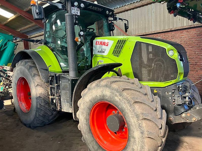 Claas Axion 870 Cmatic Traktorius 103 735 €