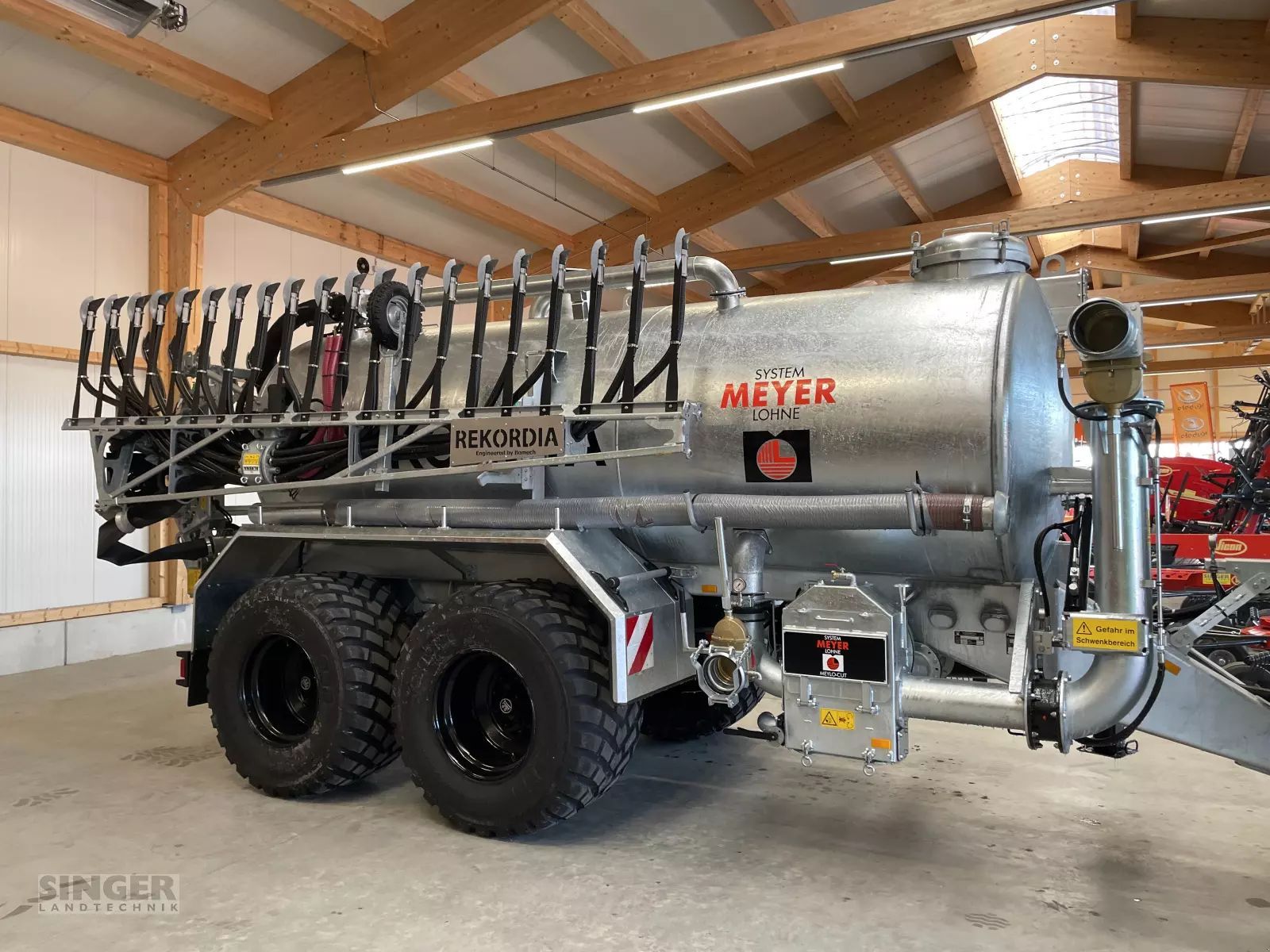 E-FARM: Meyer-Lohne rekordia farmer 12500l mit bomech speedy 12 - Gülleausbringung Sonstige - id TVFN4NL - 110.084 € - Baujahr: 2023 - Deutschland