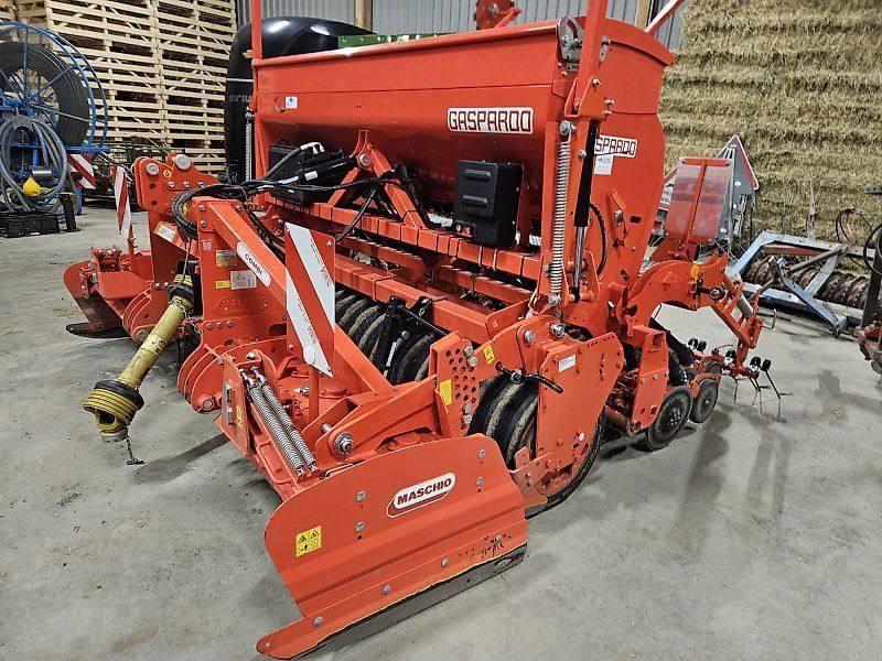 Maschio dama 300 24 corex plus isotronic Semoir 24 500 €