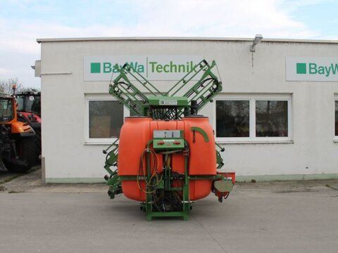 E-FARM: Jessernigg 1200 liter - Pflanzenschutzspritze - id HJFUARI - 13.000 € - Baujahr: 2015 - Deutschland
